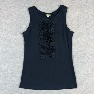 Chic Black Sleeveless Tank Top with Floral Detail